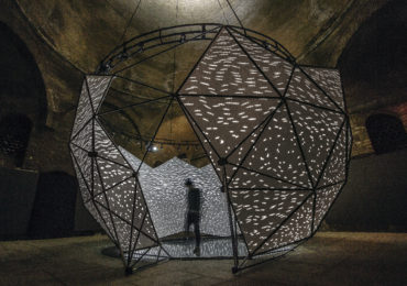 Designboom: NOHlab x buşra tunç present OCULUS as an interactive light + sound performance